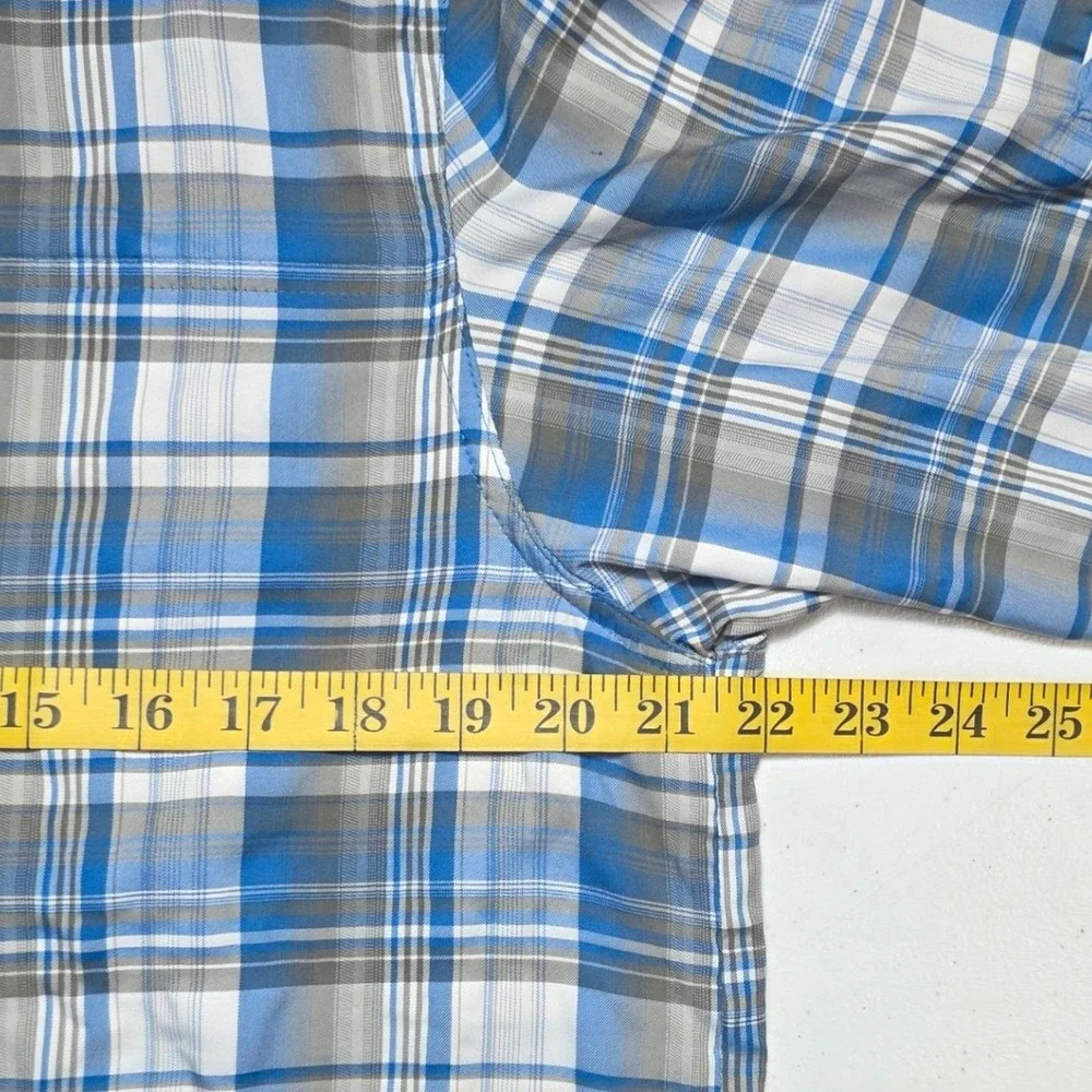 Magellan Outdoors Plaid Fishing Shirt Mens Medium Blue Performance Fish Gear